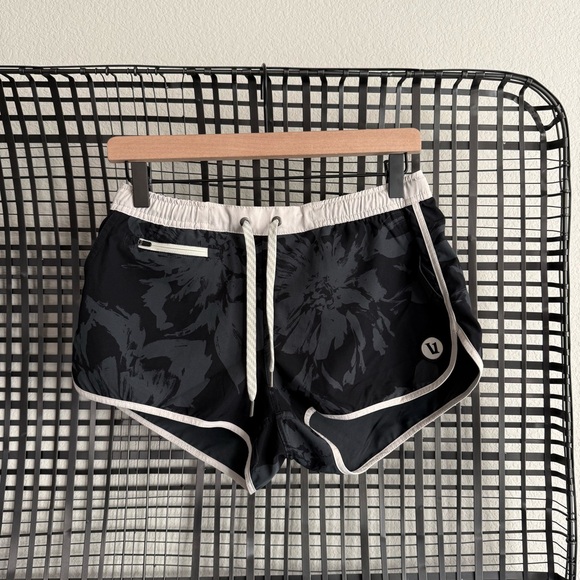 Vuori tavi shorts - Picture 1 of 5